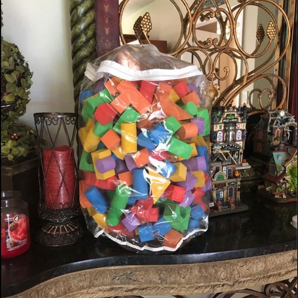 DISCOVERY FOAM BLOCKS